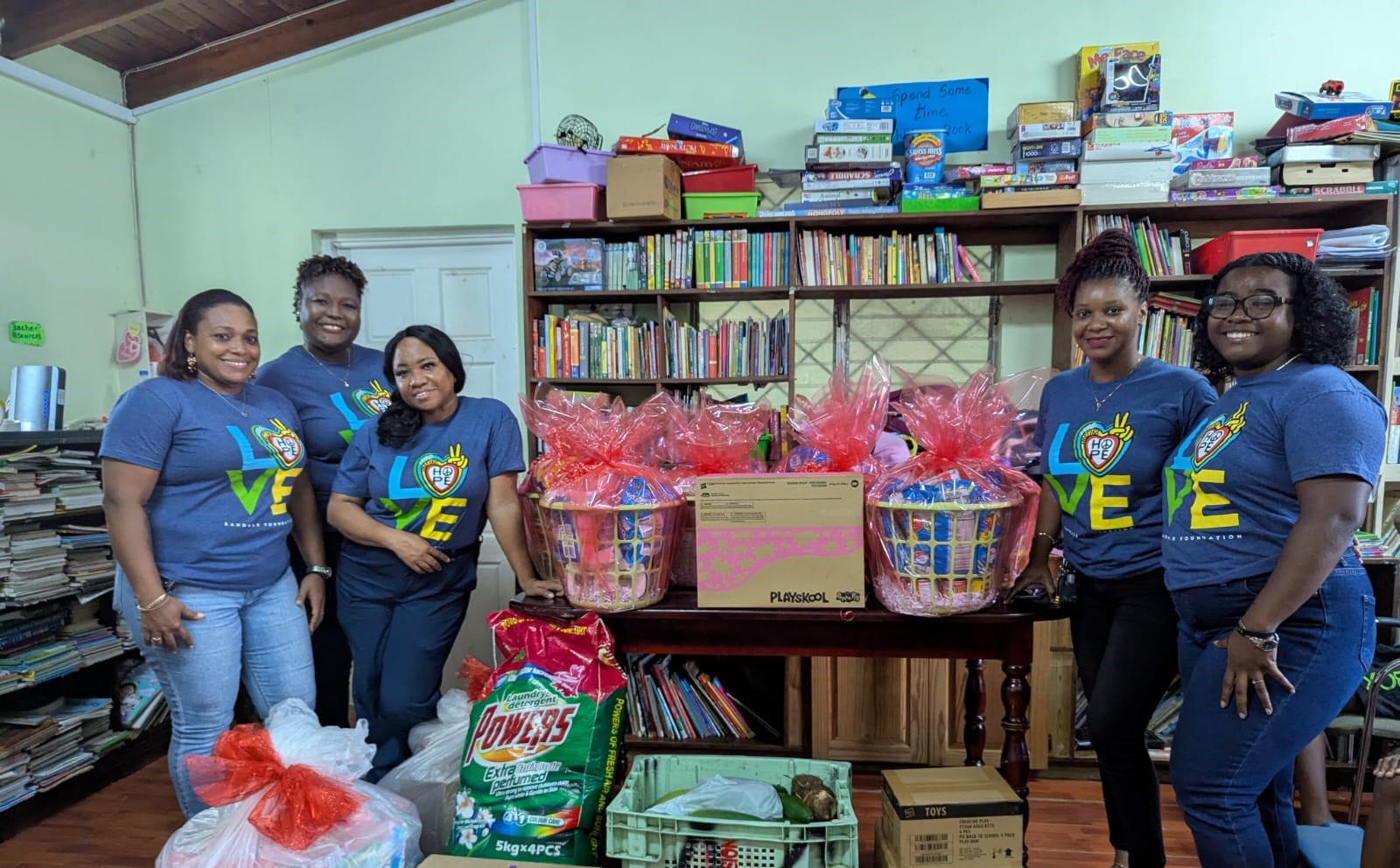 Sandals Regency La Toc in Saint Lucia Spreads Cheer through Charitable Donations